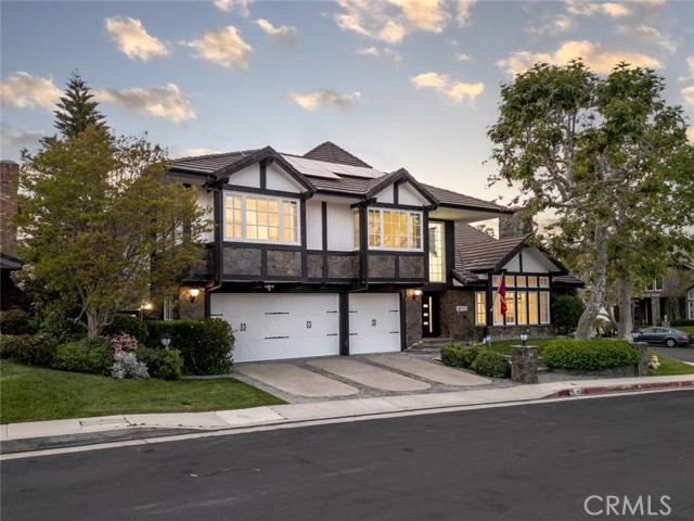 6037 Little Oak Lane, Woodland Hills CA: https://media.crmls.org/medias/44a6b718-f627-4de8-99d8-e720a9b64aae.jpg
