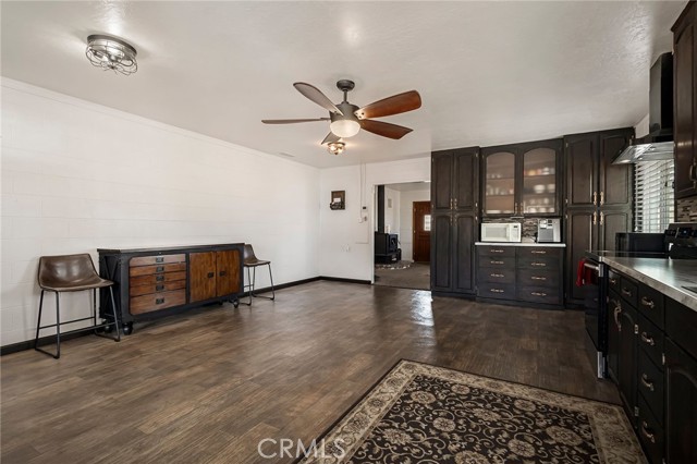 Detail Gallery Image 15 of 72 For 4100 County Road 306, Orland,  CA 95963 - 4 Beds | 2/1 Baths