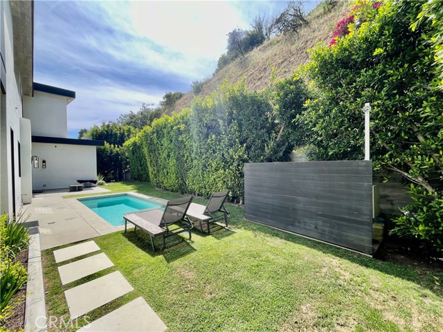 Detail Gallery Image 41 of 42 For 1319 Sunset Plaza Dr, Los Angeles,  CA 90069 - 4 Beds | 4/1 Baths