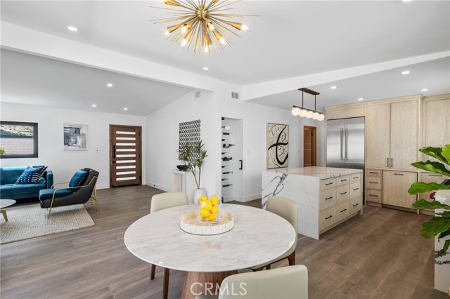 600 26th Street, Manhattan Beach, California 90266, 3 Bedrooms Bedrooms, ,2 BathroomsBathrooms,Residential,Sold,26th,SB22148889