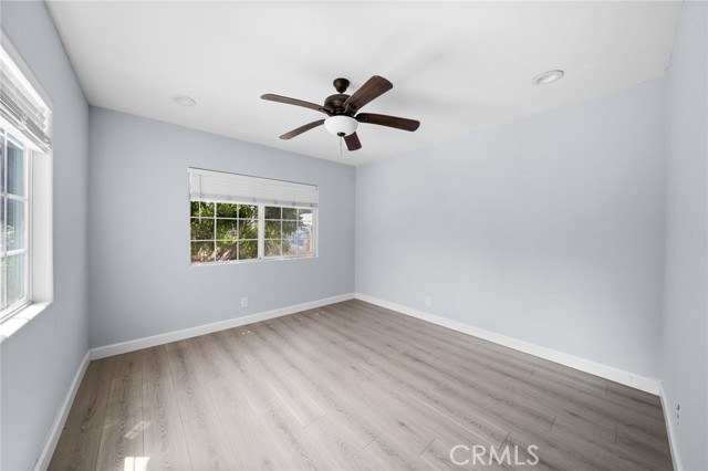 Detail Gallery Image 14 of 29 For 6513 Lexington Ave, Los Angeles,  CA 90038 - 4 Beds | 2 Baths