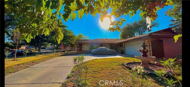 Detail Gallery Image 2 of 15 For 44305 Palm Vista Ave, Lancaster,  CA 93535 - 4 Beds | 2 Baths