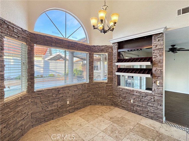 Detail Gallery Image 4 of 20 For 9100 Clay Canyon Dr., Corona,  CA 92883 - 3 Beds | 2/1 Baths