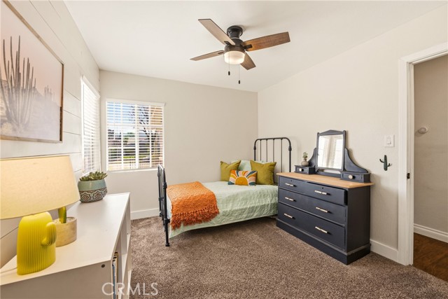 Detail Gallery Image 13 of 29 For 2041 Lupin St, Simi Valley,  CA 93065 - 3 Beds | 2 Baths