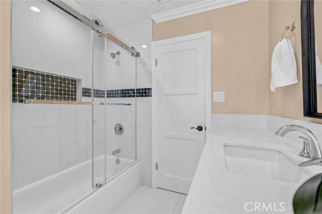 Detail Gallery Image 42 of 54 For 423 S Poinsettia Ave, Compton,  CA 90221 - 4 Beds | 3 Baths