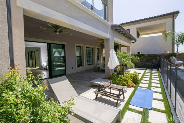 Detail Gallery Image 58 of 69 For 20300 W Windsor Ln, Northridge,  CA 91326 - 5 Beds | 6 Baths