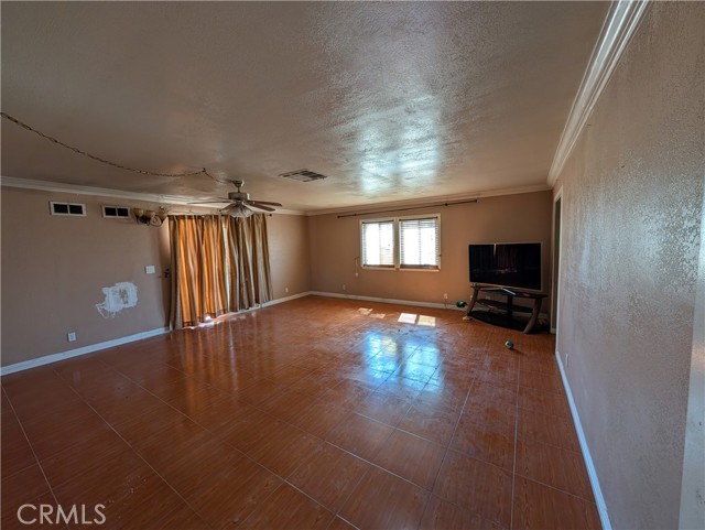 Detail Gallery Image 14 of 32 For 11937 Lee, Adelanto,  CA 92301 - 3 Beds | 2 Baths