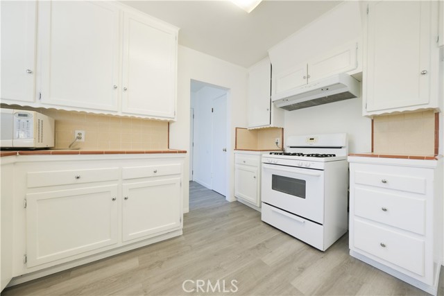 419 W Martinshire, Carson CA: https://media.crmls.org/medias/44aaca43-1c46-4ca0-abc2-1f964d976f91.jpg