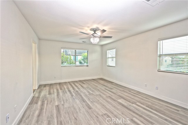 Detail Gallery Image 12 of 36 For 858 Calaveras, Corona,  CA 92878 - 4 Beds | 2/1 Baths