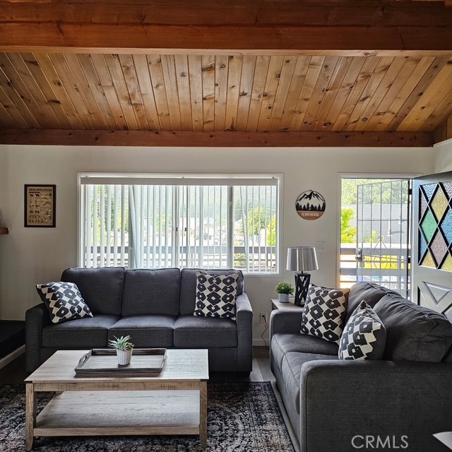 Detail Gallery Image 12 of 17 For 440 W Mojave Bld, Big Bear City,  CA 92314 - – Beds | – Baths