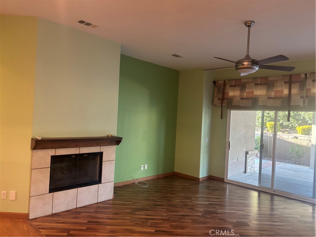 MLS #OC25197557 image #4