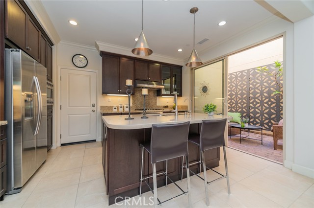 Detail Gallery Image 18 of 40 For 144 Velvet Flower, Irvine,  CA 92620 - 3 Beds | 3 Baths