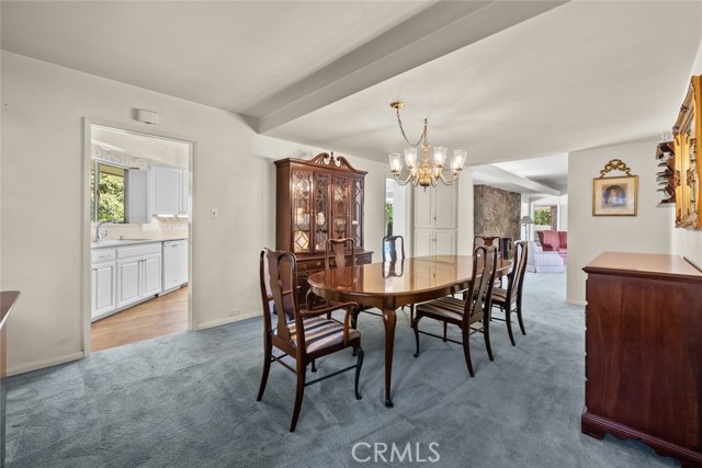 Detail Gallery Image 14 of 33 For 1530 Kenmore Rd, Pasadena,  CA 91106 - 3 Beds | 3 Baths
