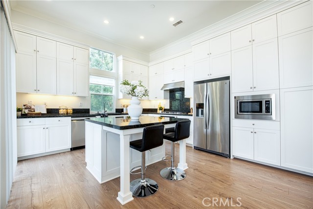 123 Hayseed, Irvine CA: https://media.crmls.org/medias/44ada286-111a-47b4-844c-aacfa17e06ba.jpg