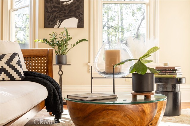 Detail Gallery Image 10 of 73 For 250 N Primrose Ave, Monrovia,  CA 91016 - 5 Beds | 3 Baths