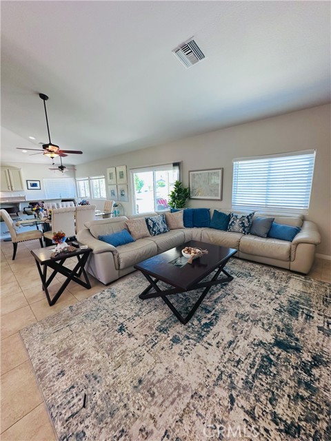 45259 Crystal Springs Drive, Indio CA: https://media.crmls.org/medias/44ae8221-1e11-4399-bcf6-2fd34fad81b8.jpg