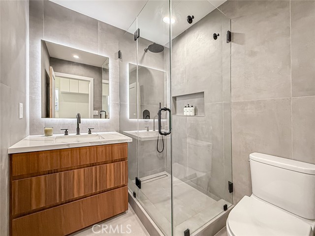 Detail Gallery Image 50 of 54 For 22245 Welby Way, Woodland Hills,  CA 91303 - 4 Beds | 3 Baths