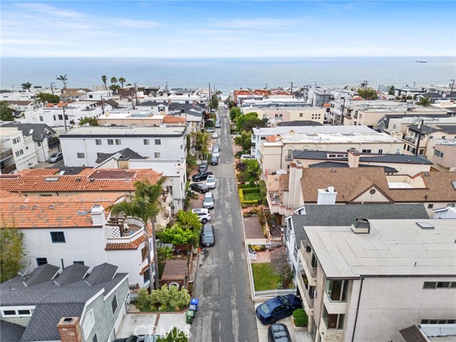 Detail Gallery Image 54 of 56 For 468 31st St, Manhattan Beach,  CA 90266 - 5 Beds | 4/1 Baths