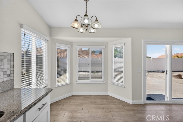 Detail Gallery Image 14 of 39 For 25307 Avenida Chagres, Hemet,  CA 92544 - 4 Beds | 2 Baths