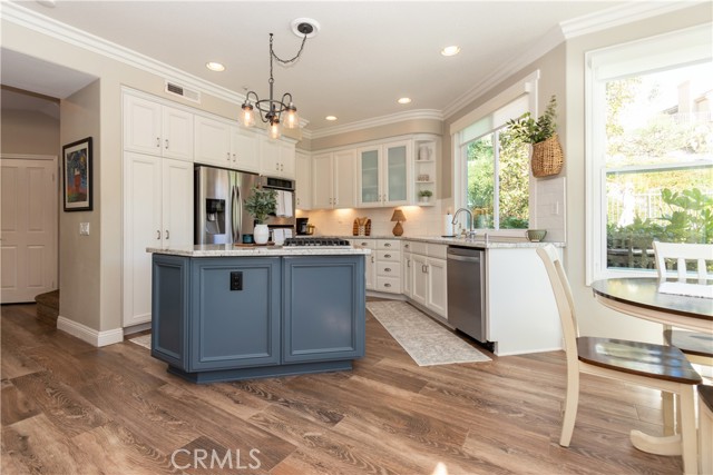 Image 19 of 55 For 2 Alamitos  