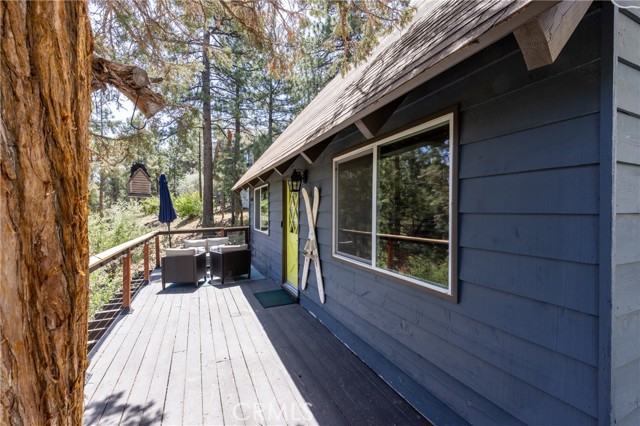 Detail Gallery Image 1 of 24 For 141 E Starr Dr, Big Bear City,  CA 92314 - 2 Beds | 1 Baths