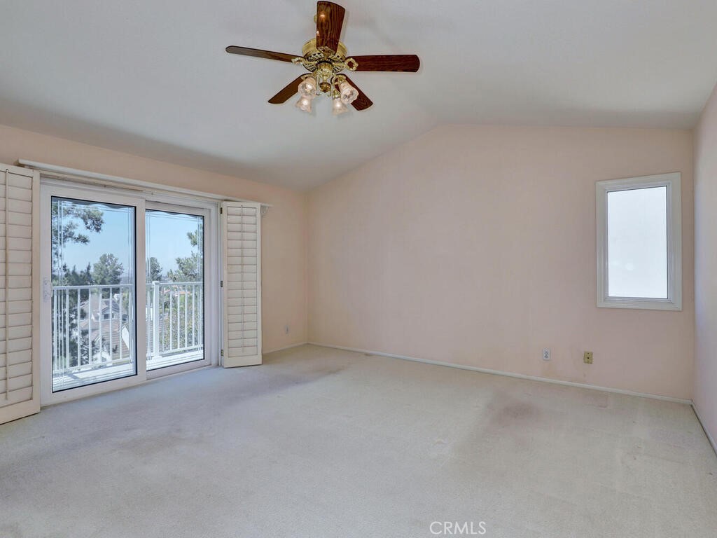 Primary Suite with balcony