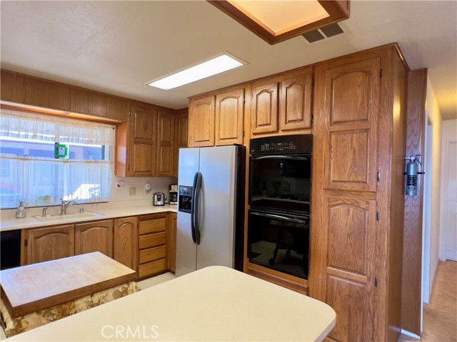 Detail Gallery Image 16 of 32 For 5830 Robin Hill Dr #19,  Lakeport,  CA 95453 - 2 Beds | 2 Baths