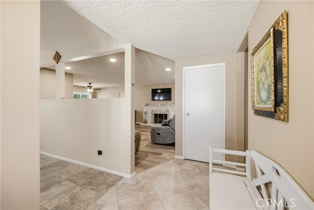 856 Moffatt Circle photo 4