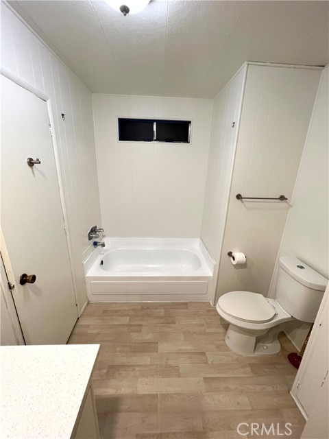 Detail Gallery Image 26 of 28 For 1895 W Devonshire Ave #76,  Hemet,  CA 92545 - 2 Beds | 2/2 Baths