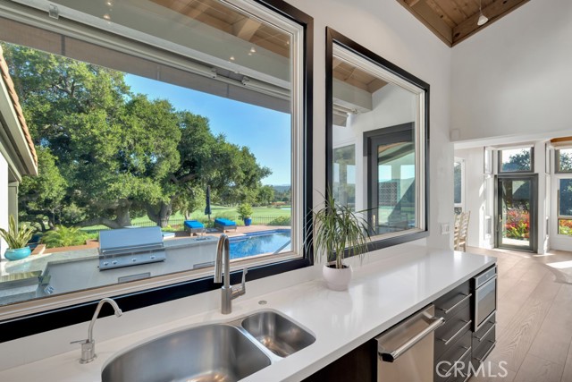 Detail Gallery Image 19 of 56 For 4514 Rayburn St, Westlake Village,  CA 91362 - 4 Beds | 4 Baths