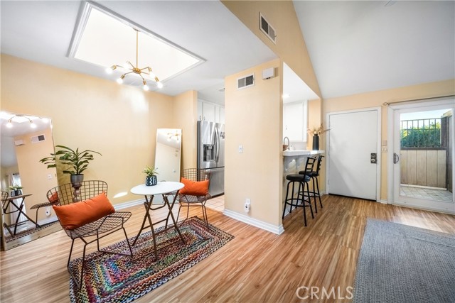Detail Gallery Image 9 of 40 For 22421 Sherman Way #10,  West Hills,  CA 91307 - 1 Beds | 1 Baths