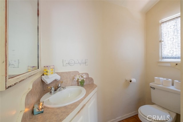 Detail Gallery Image 25 of 33 For 7725 Mcgroarty St, Tujunga,  CA 91042 - 2 Beds | 2 Baths