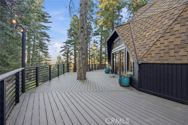 Detail Gallery Image 33 of 43 For 1349 Valley View, Crestline,  CA 92325 - 4 Beds | 3 Baths