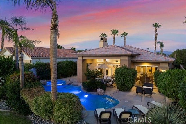 Detail Gallery Image 2 of 35 For 727 Arrowhead Dr, Palm Desert,  CA 92211 - 3 Beds | 3/1 Baths