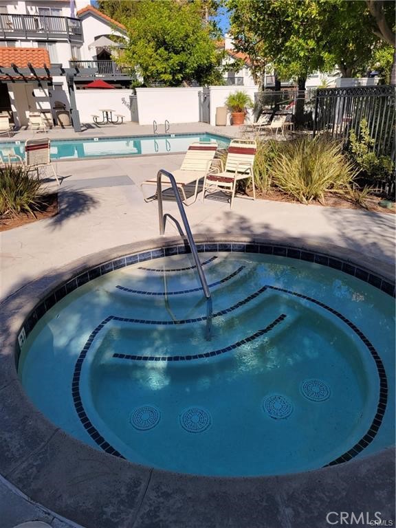 44b5c1cd 3d2d 4c20 9b42 5543dab4788a