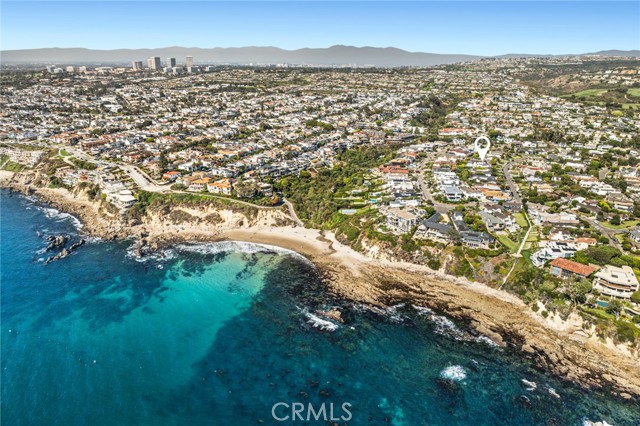 Detail Gallery Image 35 of 37 For 235 Driftwood Rd, Corona Del Mar,  CA 92625 - 4 Beds | 4/1 Baths