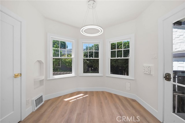 2404 N Poinsettia, Santa Ana CA: https://media.crmls.org/medias/44b765a8-fff2-4143-a86d-ff7b3b0a9177.jpg