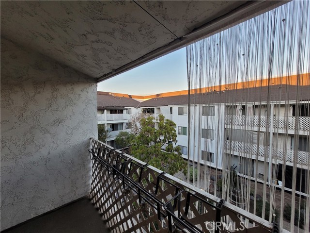 Detail Gallery Image 20 of 29 For 3565 Linden Ave #306,  Long Beach,  CA 90807 - 1 Beds | 1 Baths