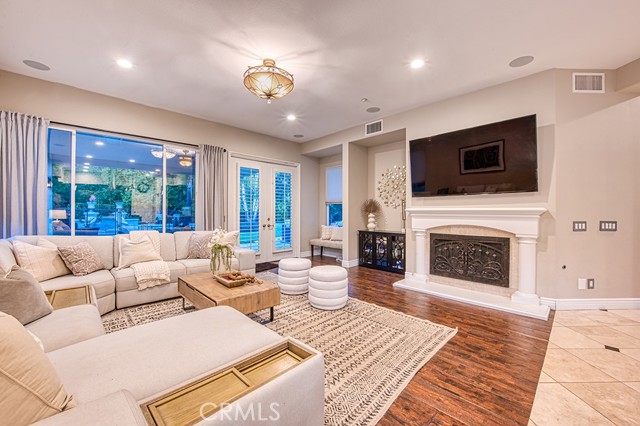 8 Joliet Drive, Coto de Caza CA: https://media.crmls.org/medias/44b80448-1288-4498-bc7f-1740b4cc0e92.jpg