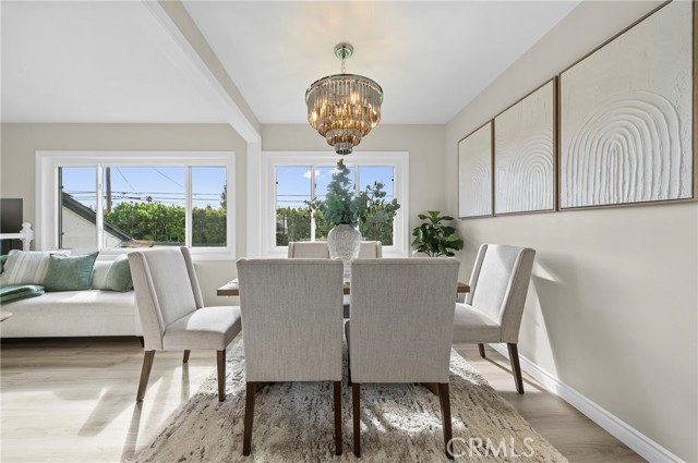 Detail Gallery Image 4 of 47 For 922 E Edgecomb, Covina,  CA 91724 - 5 Beds | 2 Baths