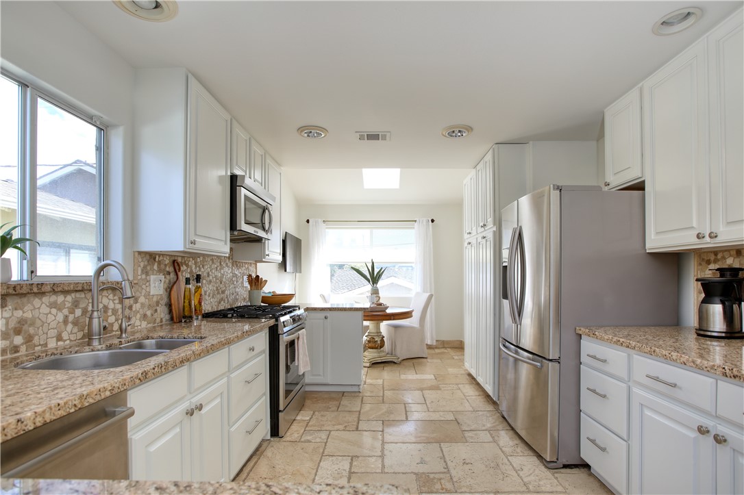 Detail Gallery Image 26 of 59 For 247 Santa Fe Ave, Pismo Beach,  CA 93449 - 3 Beds | 2/1 Baths