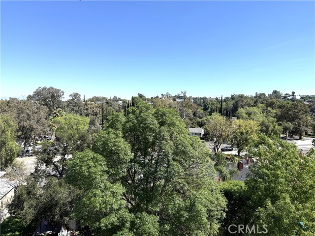 Detail Gallery Image 4 of 27 For 5156 Campo, Woodland Hills,  CA 91364 - 4 Beds | 4 Baths