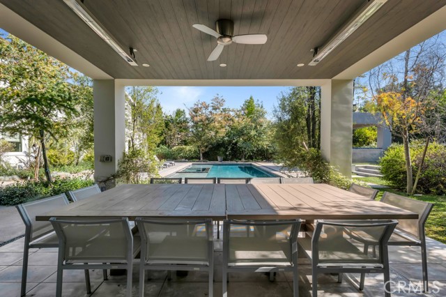 Detail Gallery Image 59 of 75 For 17950 Rancho St, Encino,  CA 91316 - 5 Beds | 6 Baths