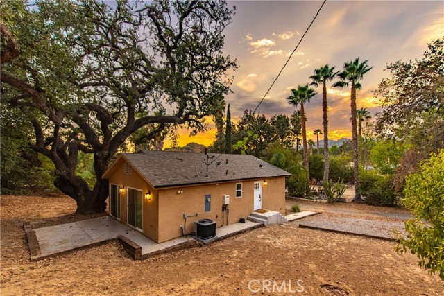 Detail Gallery Image 2 of 36 For 9210 Ventura Way, Chatsworth,  CA 91311 - 2 Beds | 1 Baths