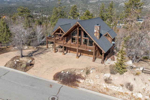 Detail Gallery Image 6 of 58 For 42530 Pegasus, Big Bear Lake,  CA 92315 - 4 Beds | 3/1 Baths
