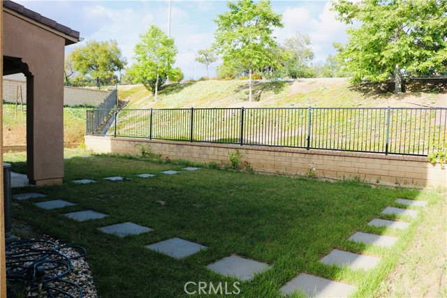 27506 Aster Way, Saugus CA: https://media.crmls.org/medias/44bc4152-ca57-4729-8883-8a853339d433.jpg