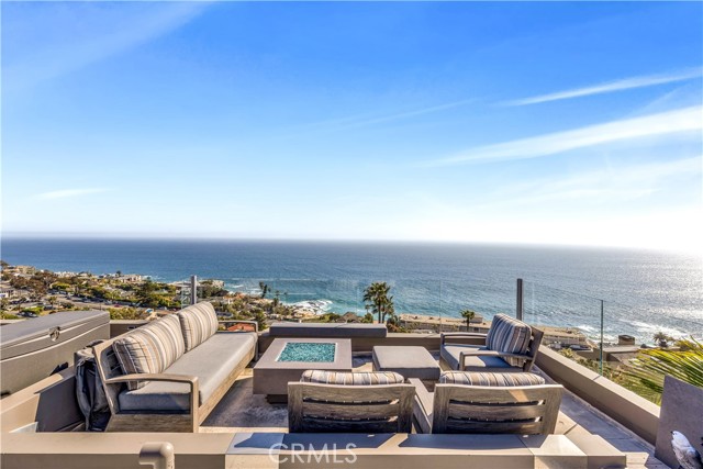 Detail Gallery Image 3 of 61 For 31411 Ceanothus Dr, Laguna Beach,  CA 92651 - 3 Beds | 2/1 Baths
