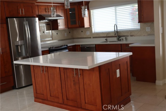 3349 Bahia Blanca E, Laguna Woods CA: https://media.crmls.org/medias/44bcfe1f-6092-4d27-99e2-5774e0cca4b7.jpg