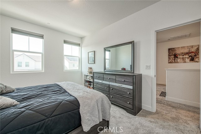 Detail Gallery Image 29 of 46 For 1817 N Phillip, Clovis,  CA 93619 - 5 Beds | 3/1 Baths