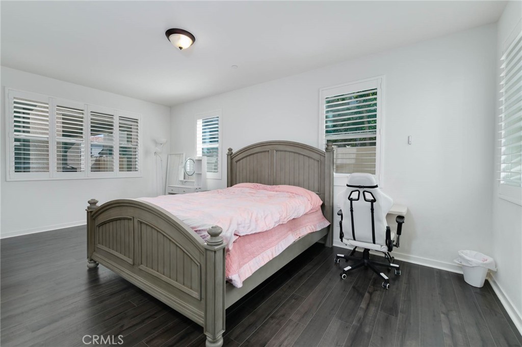 MLS #WS25178644 img 21